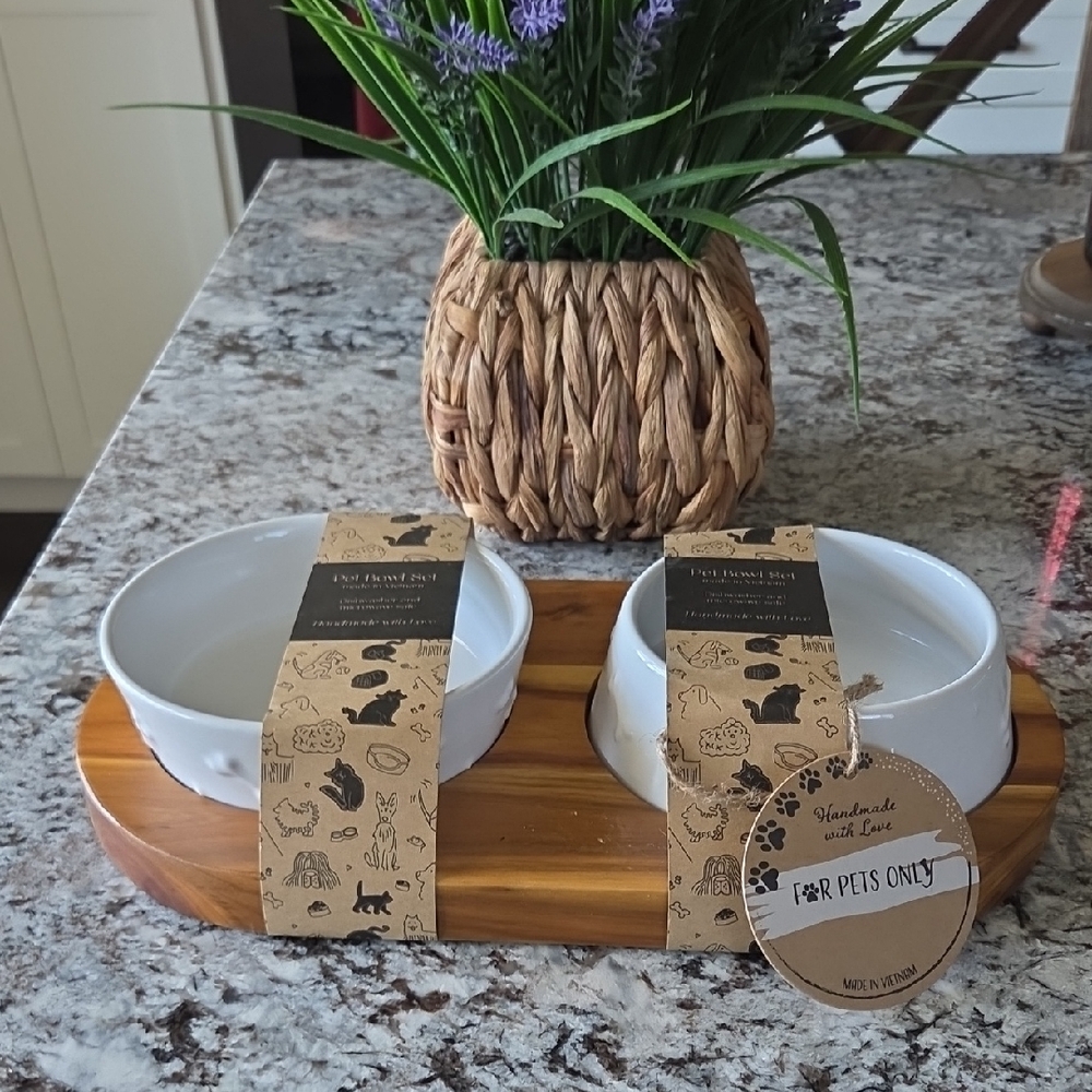 White Ceramic Pet Bowls with Wooden Stand
